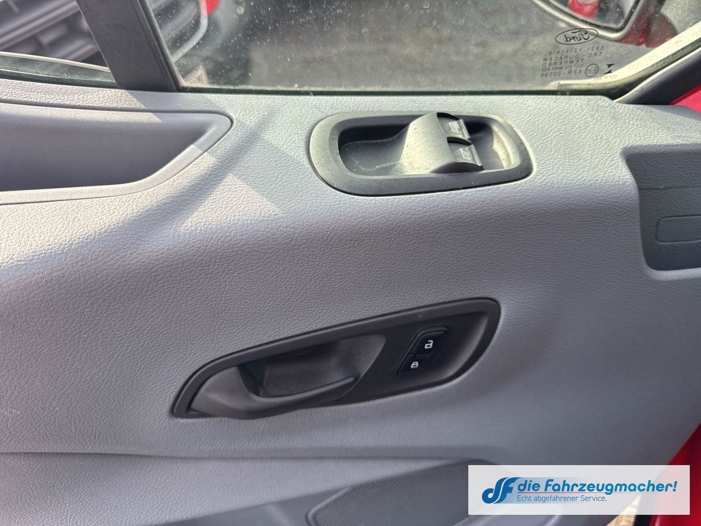 Fahrzeugabbildung Ford Transit Kombi 350 L3 Trend 2.2 TDCi DPF *7185 *K
