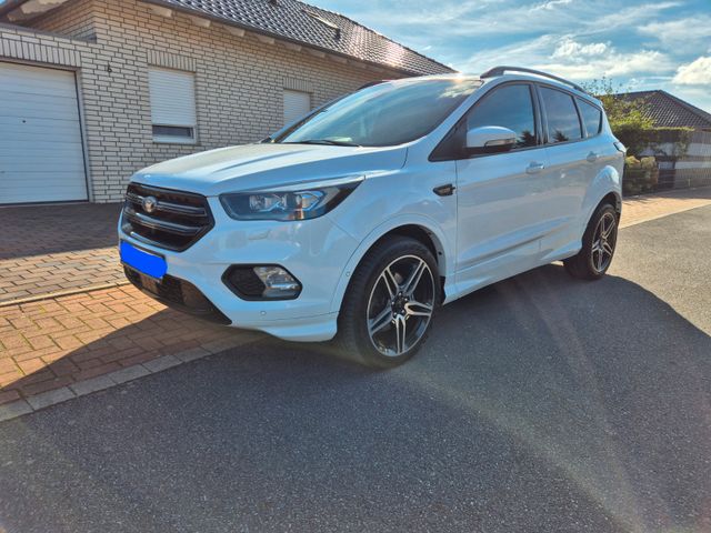 Ford Kuga 2,0 TDCi 4x4 132kW ST-Line PowerShift S...