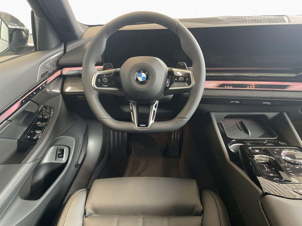 BMW 520d Sportpaket Bluetooth HUD Navi LED Klima PDC