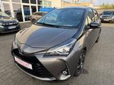 Toyota YARIS *Style Selection* - KLIMAAUTOMATIK/KAMERA - Toyota Yaris mit Benzin-Antrieb: Style