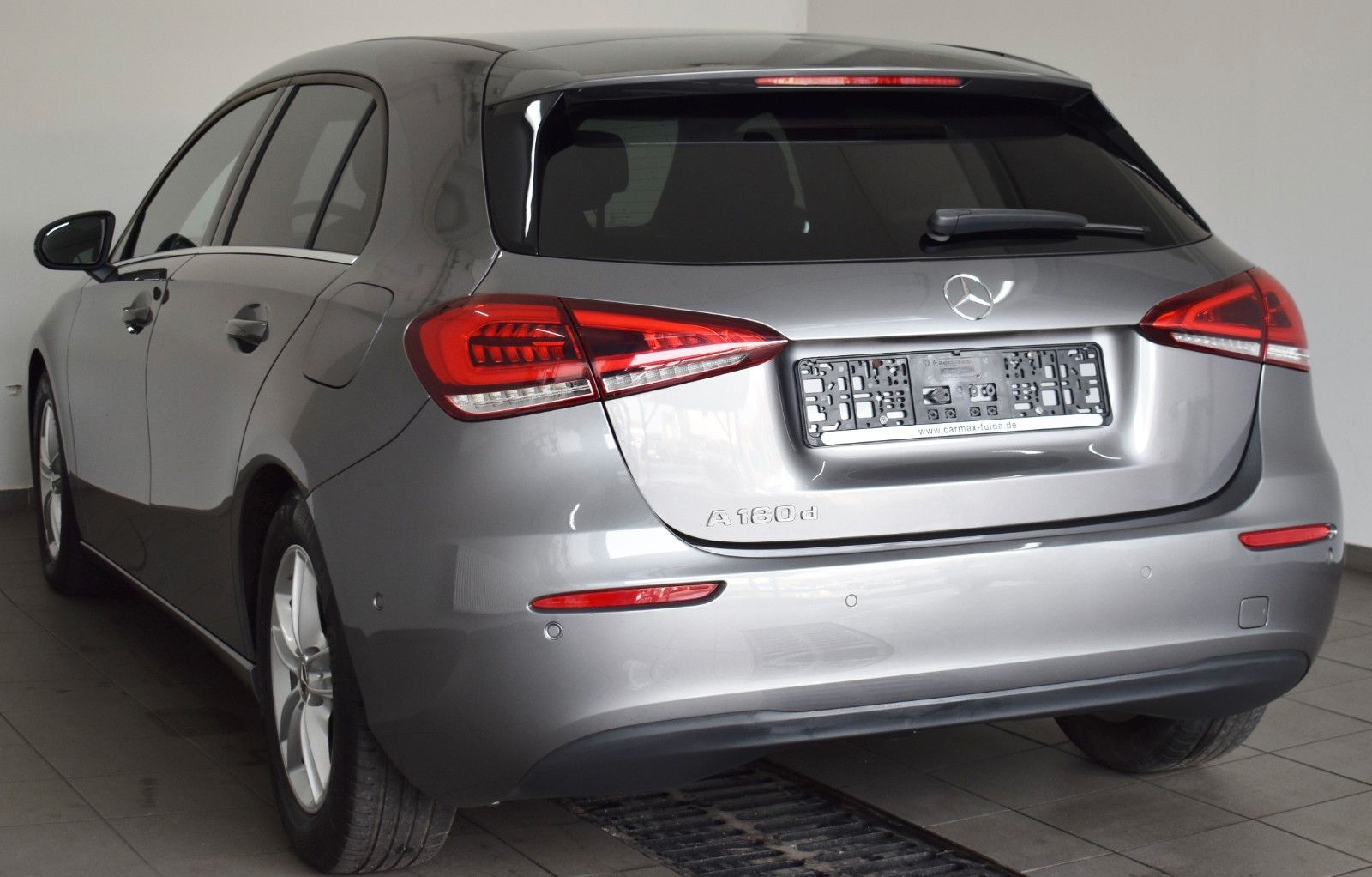 Fahrzeugabbildung Mercedes-Benz A 180d T.Leder,Navi,LED,SH,Panorama