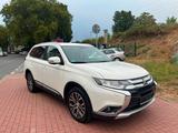 Mitsubishi Outlander Edition 100+ 4WD*1.HAND*Aut*LED*TOP - Mitsubishi: L100