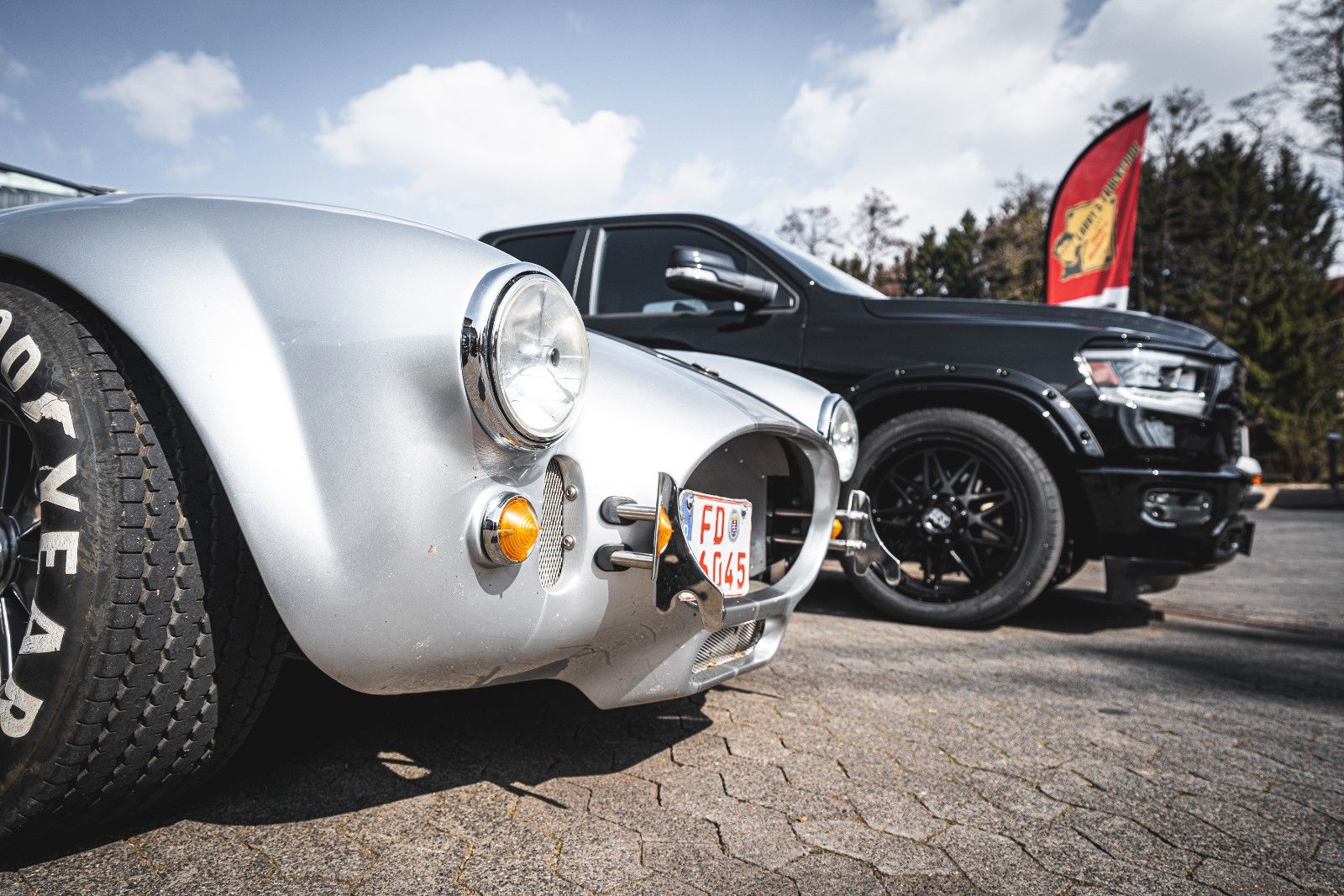 Fahrzeugabbildung Cobra FORD 5.0l V8 Traum Optik Original