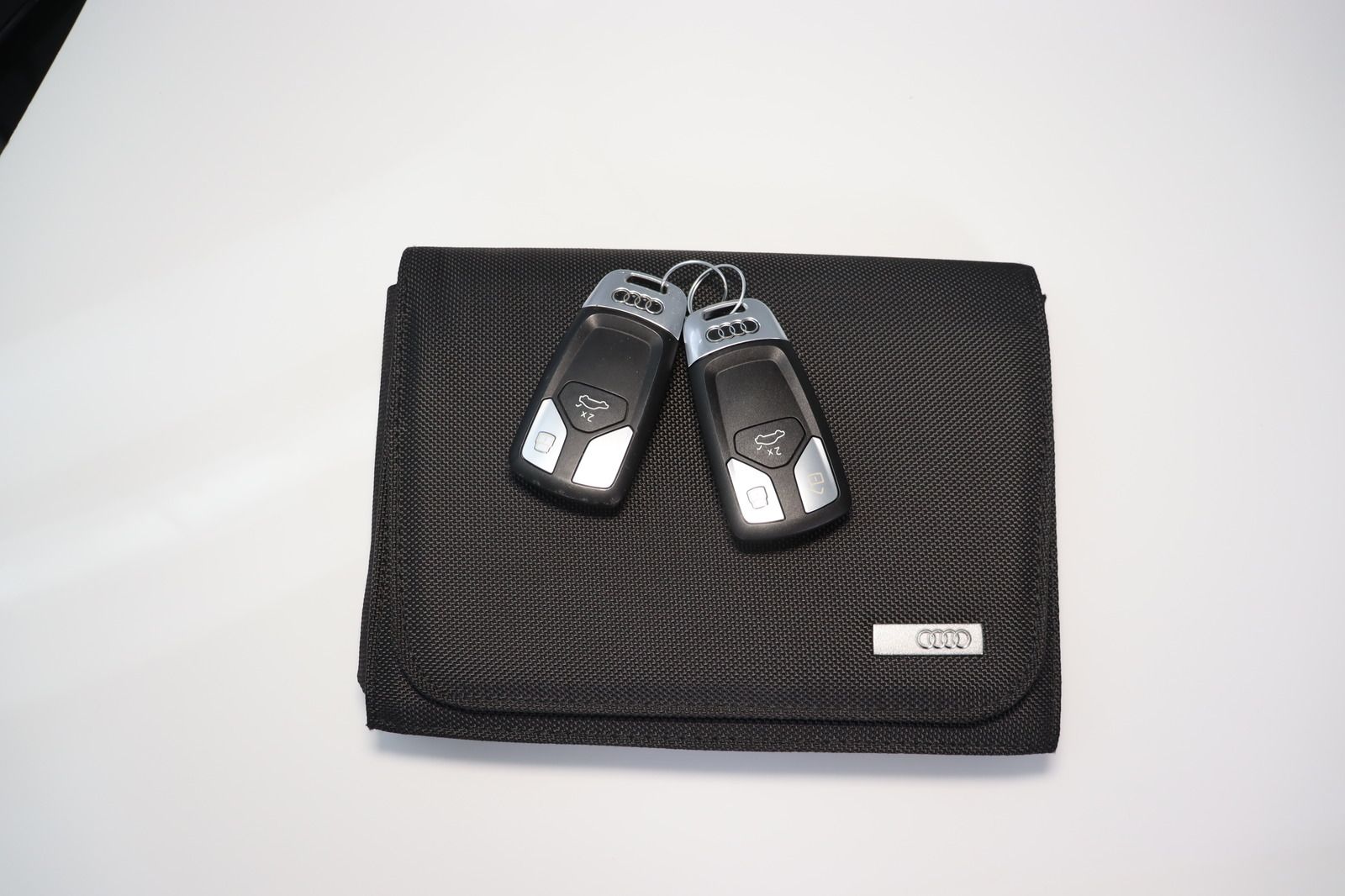 Fahrzeugabbildung Audi A5 Sportback 40 TFSI * LED * Navi * Keyless