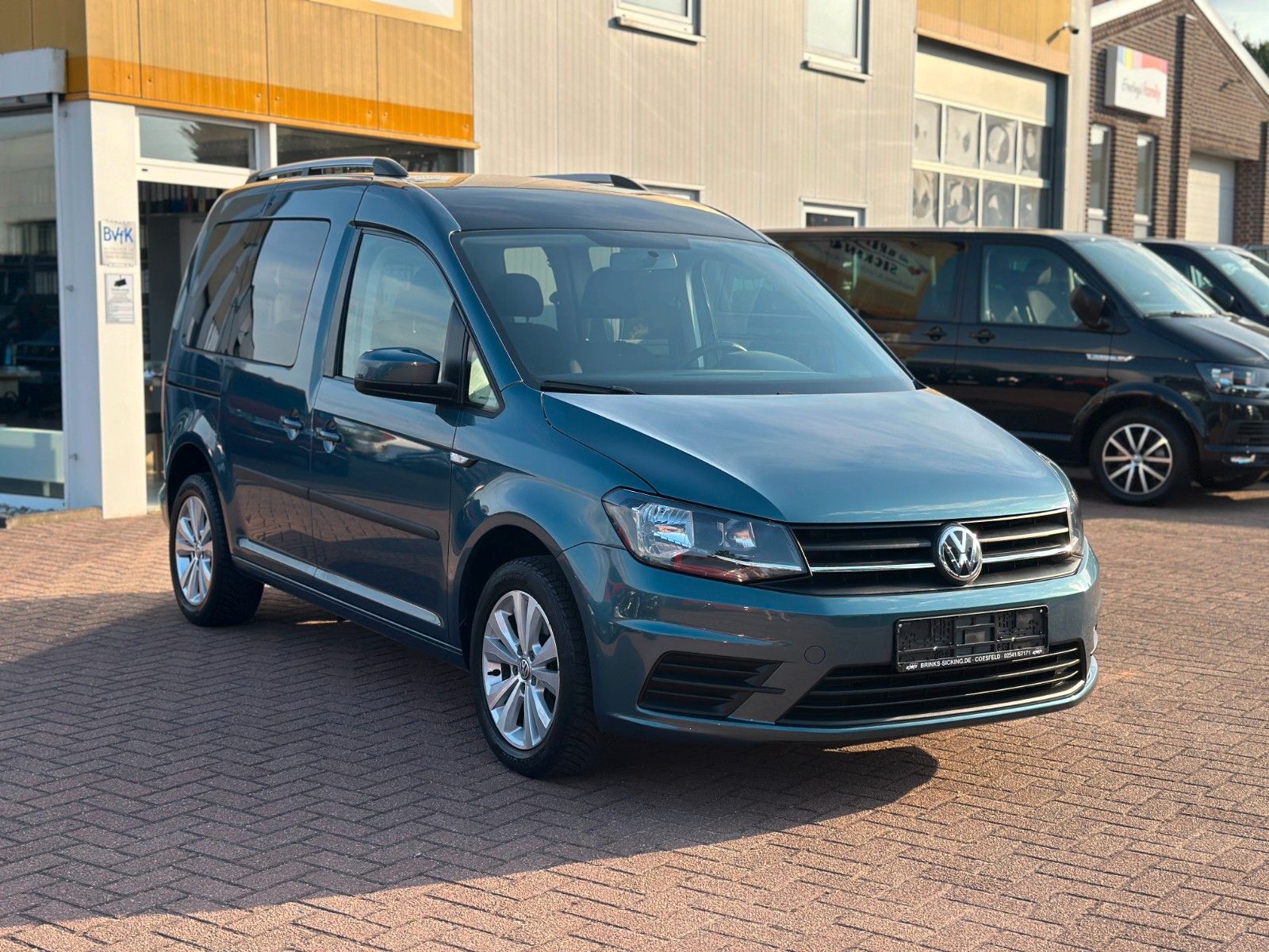 VW Caddy 2.0 TDI/PDC/63TKM/GJ-REIFEN