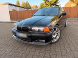 BMW E36 323i 3er Touring M-Paket TÜV 01/27 - BMW aus 1997: 3er