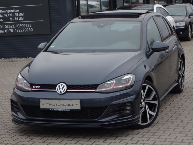 Volkswagen Golf VII 2.0 TSI DSG GTI - PANO / DYNAUDIO / 19"