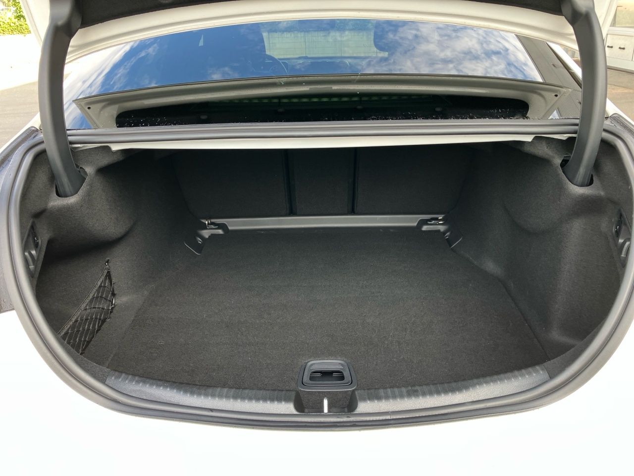 Fahrzeugabbildung Mercedes-Benz C 200 AMG+NIGHT+DIGITAL+360°+LENKRADHEIZ+AMBIENT