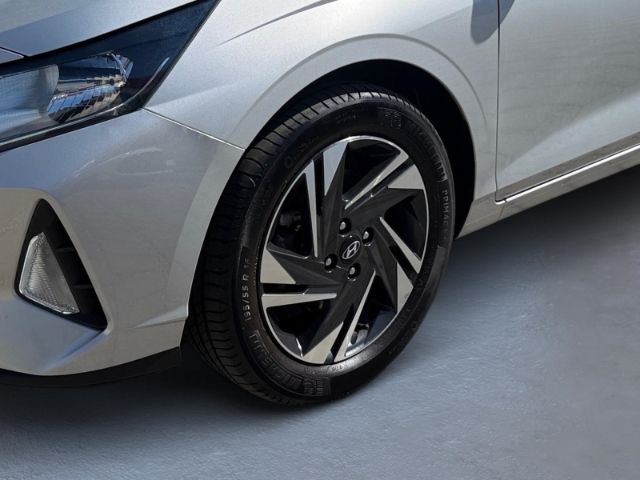 Fahrzeugabbildung Hyundai i20 1.0 Edition 30 +KLIMA+RFK+PDC+SHZ+CARPLAY+UV