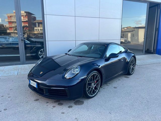 Porsche 911 Carrera 4S € 106.900