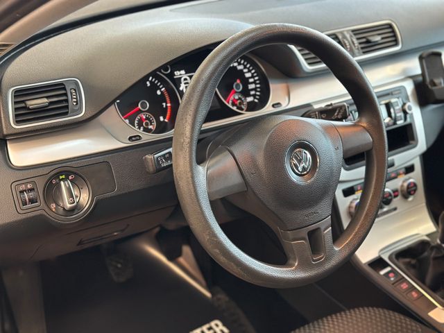 Volkswagen Passat Variant Trendline *2. Hand*Klima*SHZ*MP3*