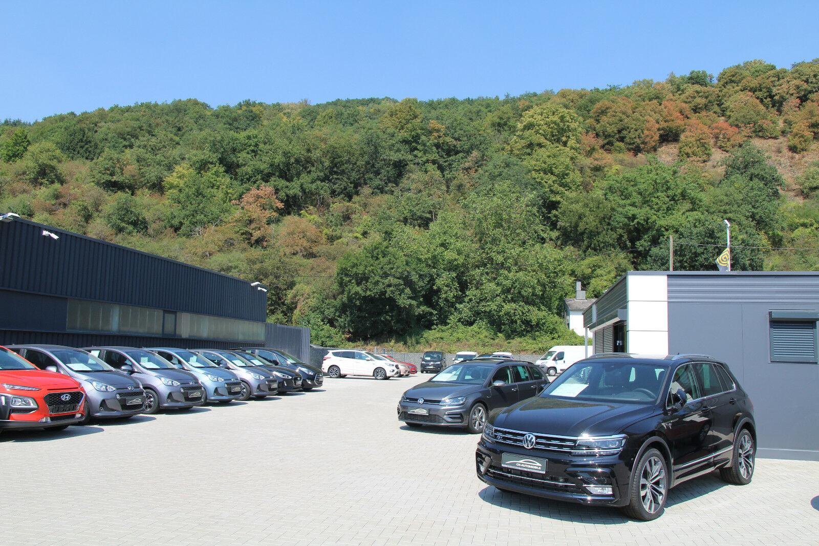 showroom-image-bottom