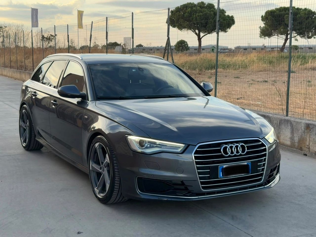 Audi A6 - 1