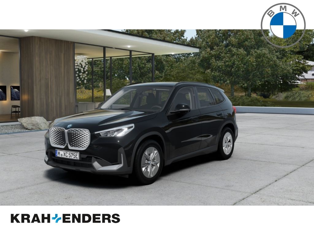 BMW iX1 eDrive20 Park-Assistent Navi Digitales Cockp