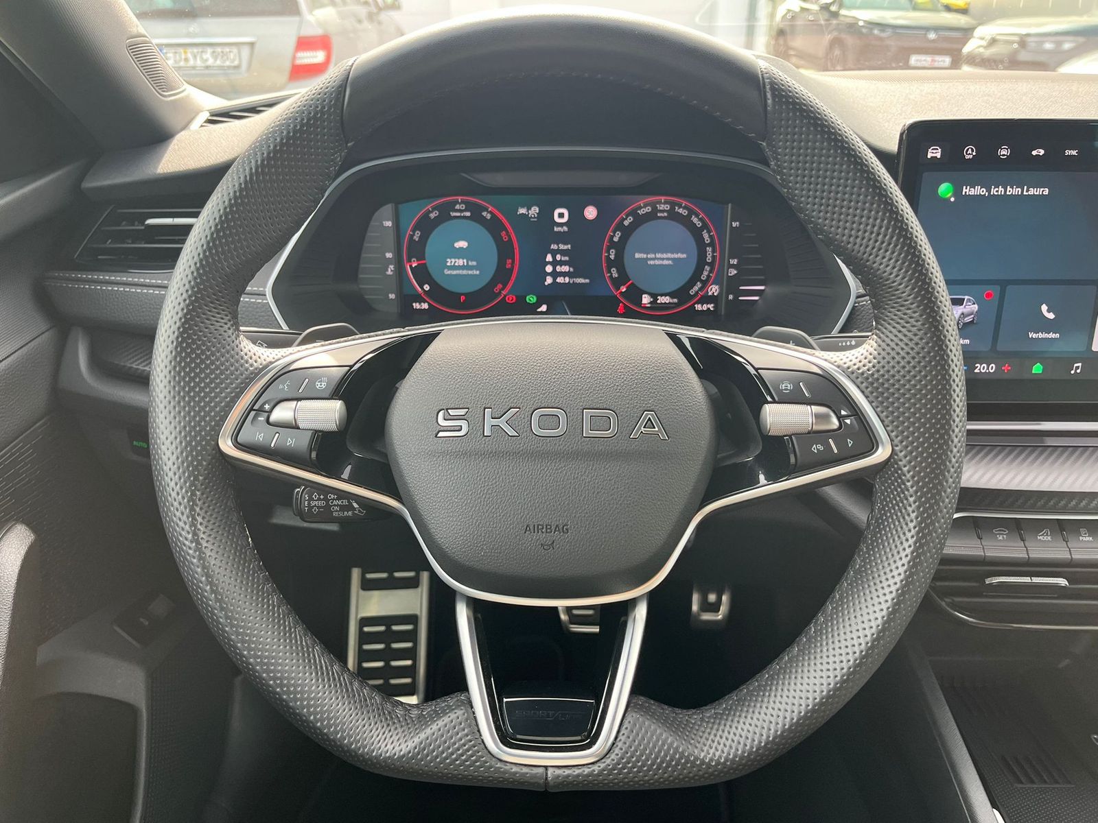 Fahrzeugabbildung SKODA Octavia 2.0 TDI Sportline DSG MATRIX*WINTER*5J.G