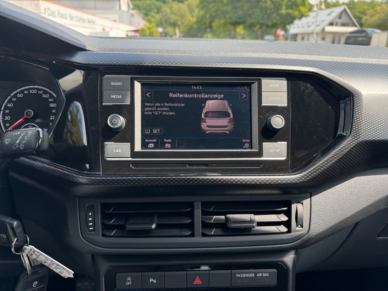 T-Cross Life Sitzheizung AHK Bluetooth PDC