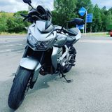 Kawasaki ZR750 - Offers matching your search criteria