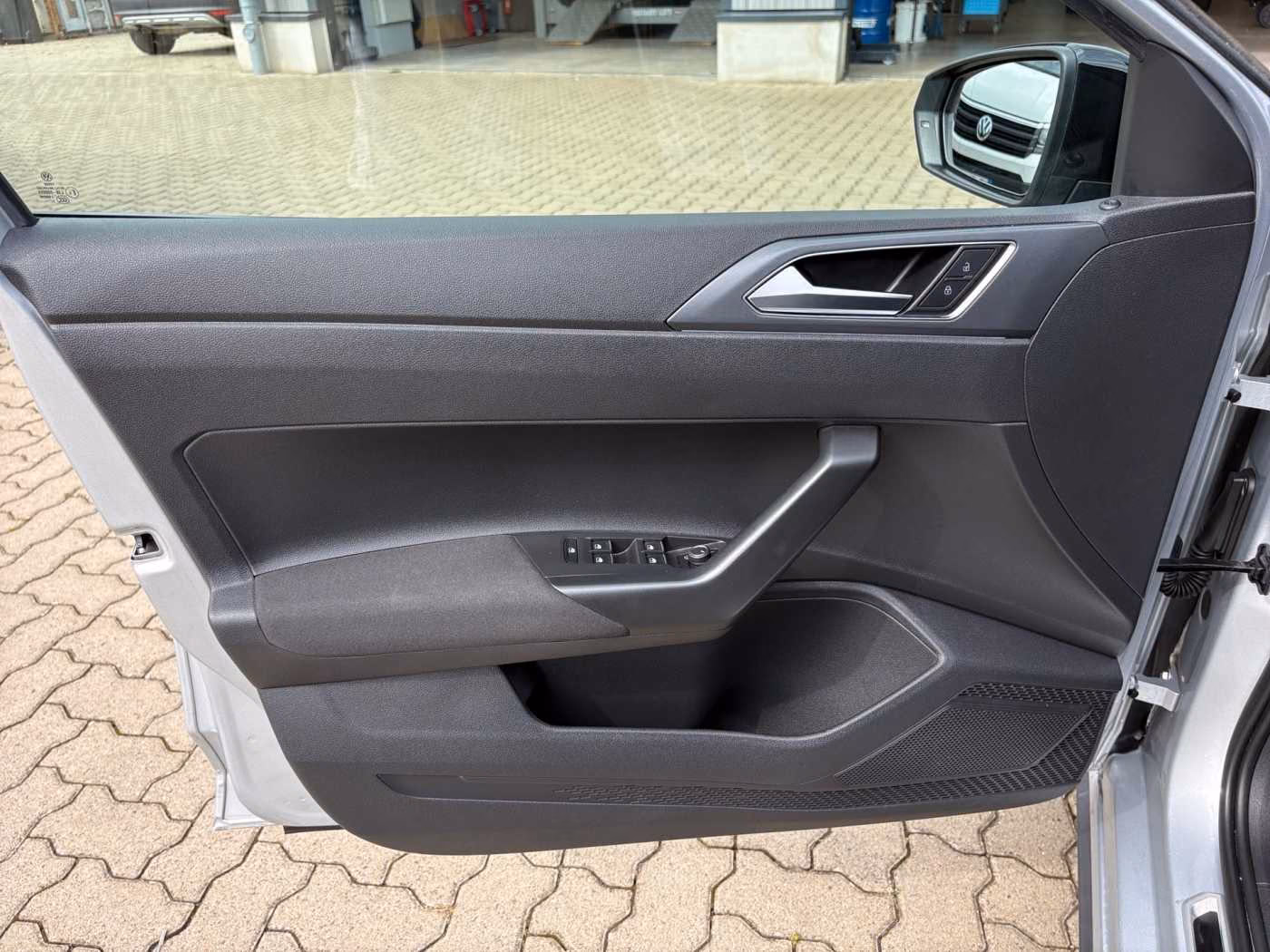Volkswagen Polo VI 1.0 TSI DSG R-Line Garantie ACC RFK Lane, миниатюра 14