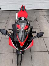 Aprilia RSV4 Factory - APRILIA SPORTLER