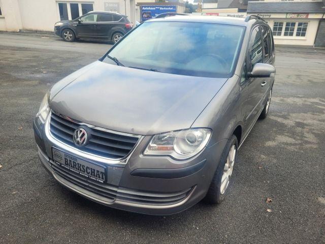 Volkswagen Touran Conceptline-7-SITZER--