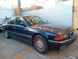 BMW 735i Auto 735i - BMW 735 aus 1998: 735i