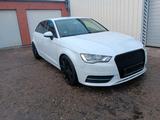 Audi A3 Automatikgetriebe 1.6 TDI Motor Ge... - Audi A3: Motor