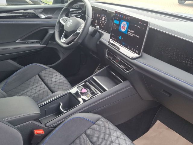 Tiguan R-Line Black Style 1.5 eTSI Bluetooth LED