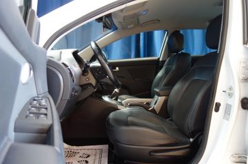 KIA Sportage - 11