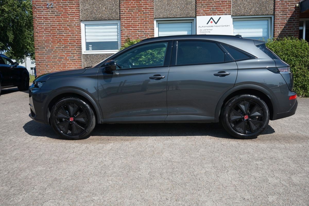 Fahrzeugabbildung DS Automobiles DS7 (Crossback) Performance Line + 360 Kamera