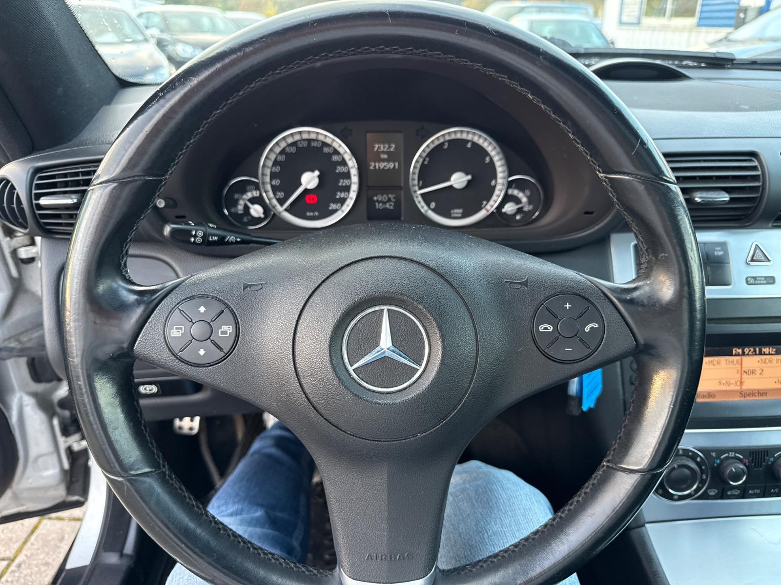 Mercedes-Benz CLC 200 Kompressor I Panorama I TÜV NEU I ...