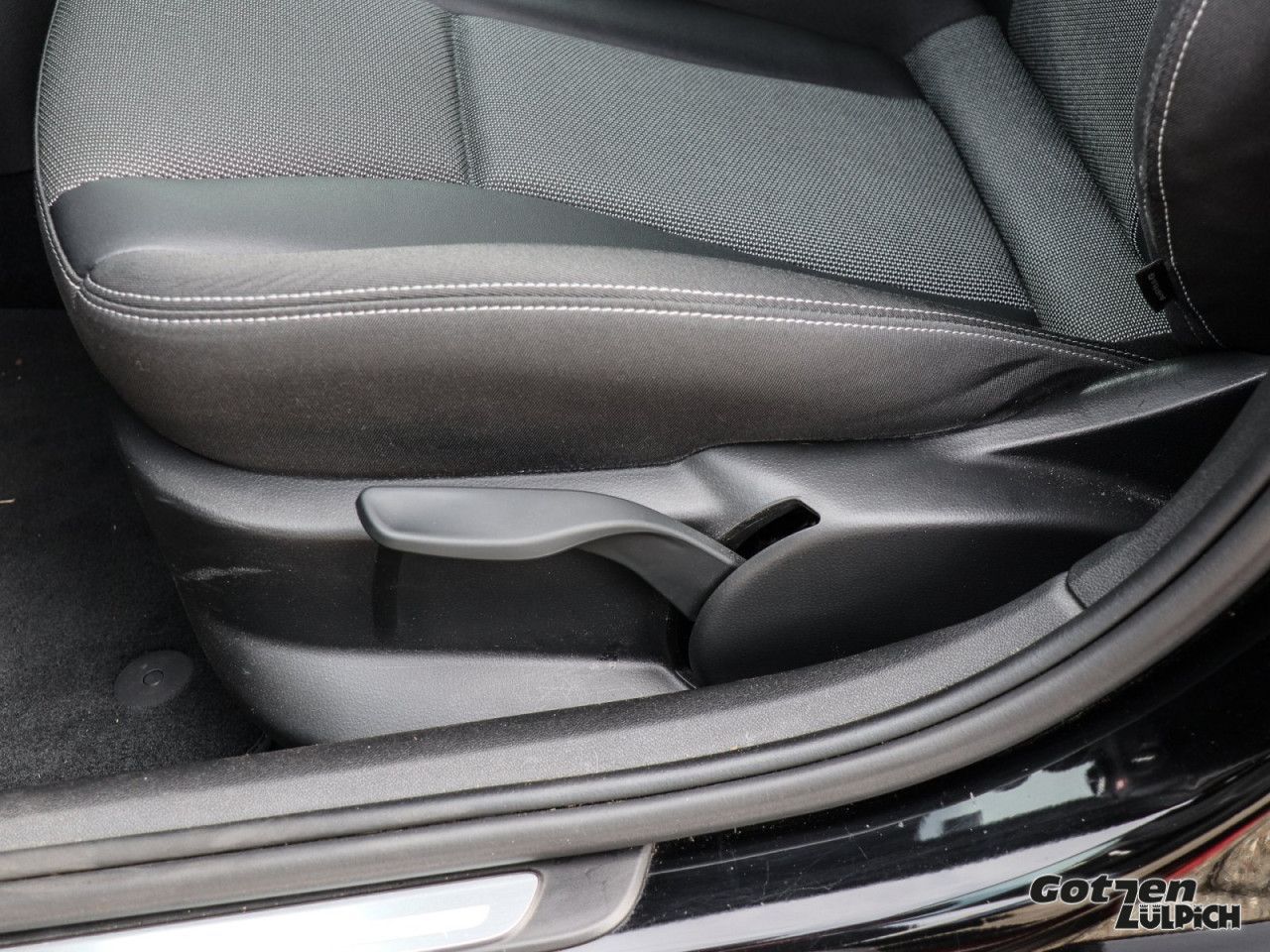 Fahrzeugabbildung Audi A1 Sportback 1,4TSI sport Klima Sitzheizung PDC