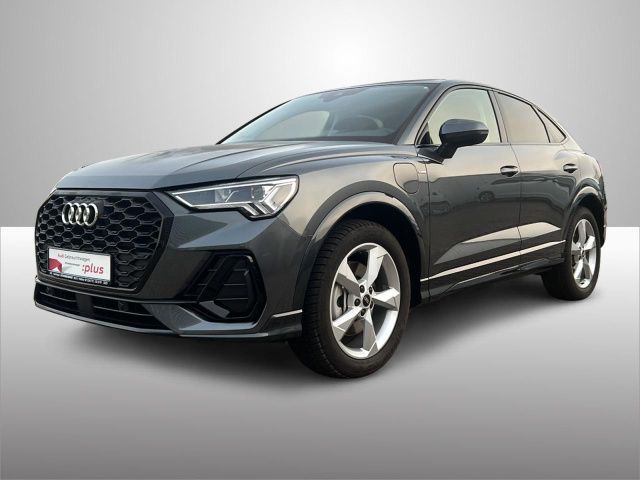 Q3 SPORTBACK 45 TFSIe S-TRONIC