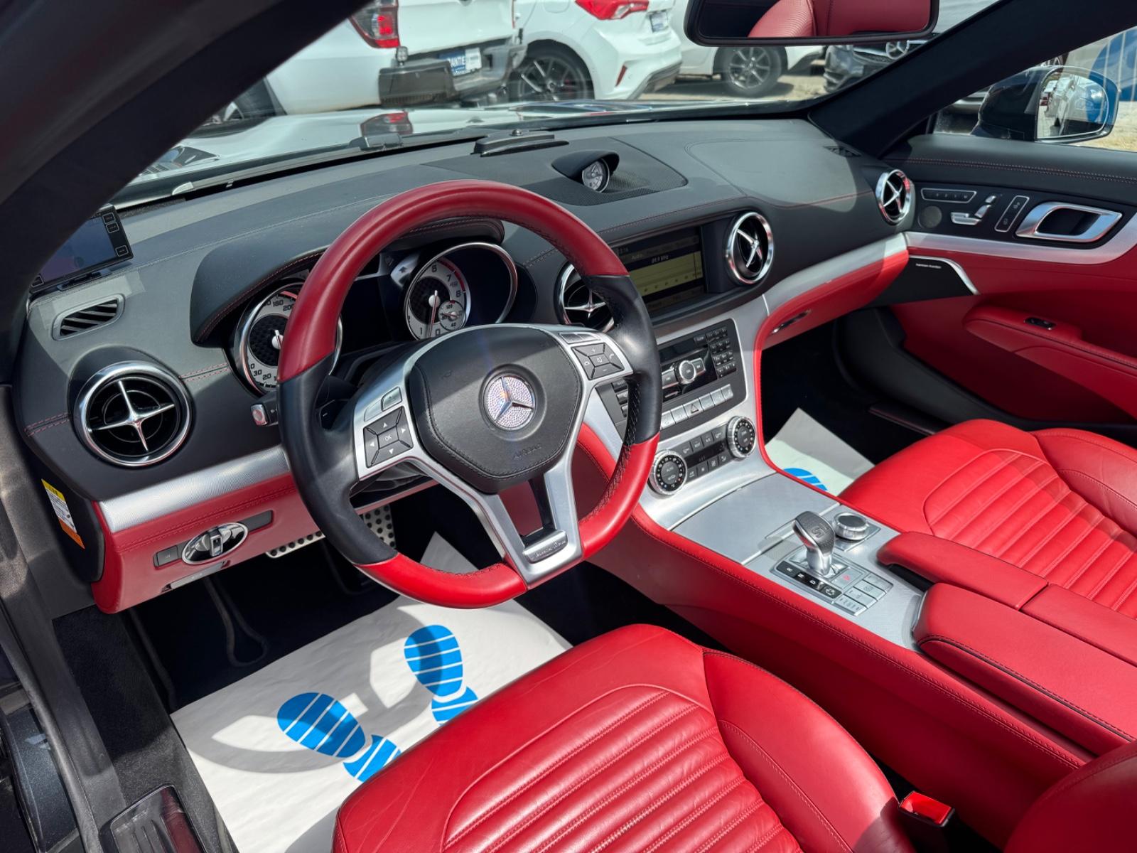 Mercedes-Benz SL 500 AMG LINE+H&K+NAPPA+XENON+TOP