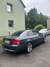 BMW E92 320d 2 Vorbesitzer - BMW 320 aus 2008: Coupé, 320d