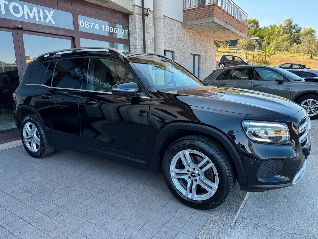 Mercedes-Benz Mercedes Glb 180 d Sport Auto 7posti imagem 3