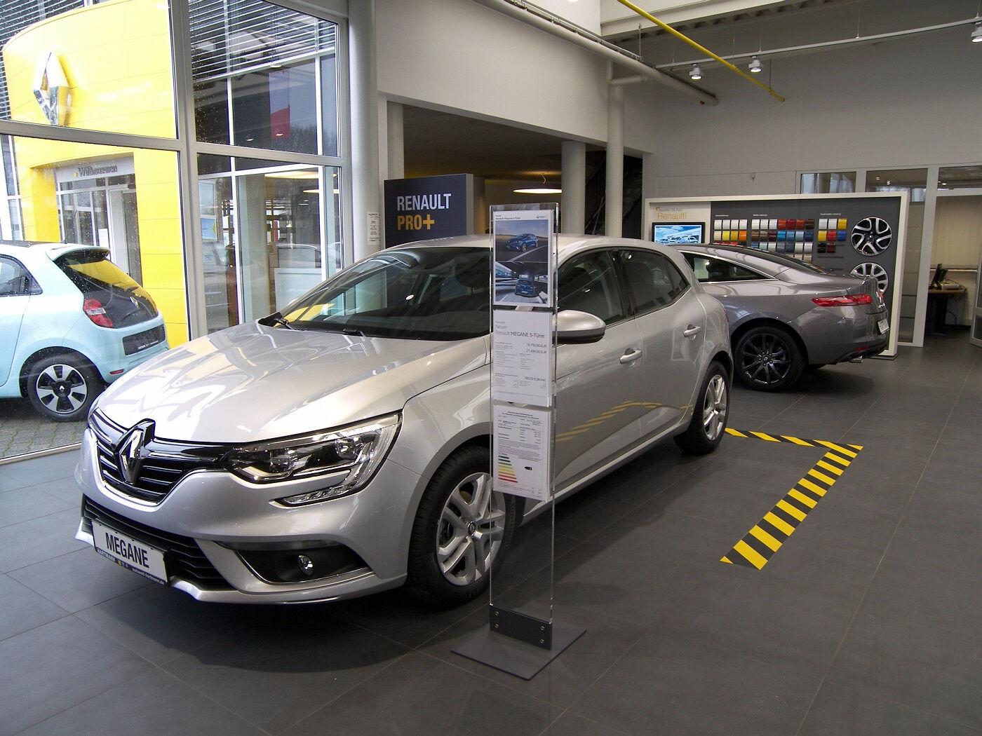 showroom-image-bottom