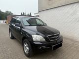 Kia Sorento 2.5 CRDi LX TÜV NEU*2.HAND* ALLRAD* AHK - Kia Sorento in Duisburg