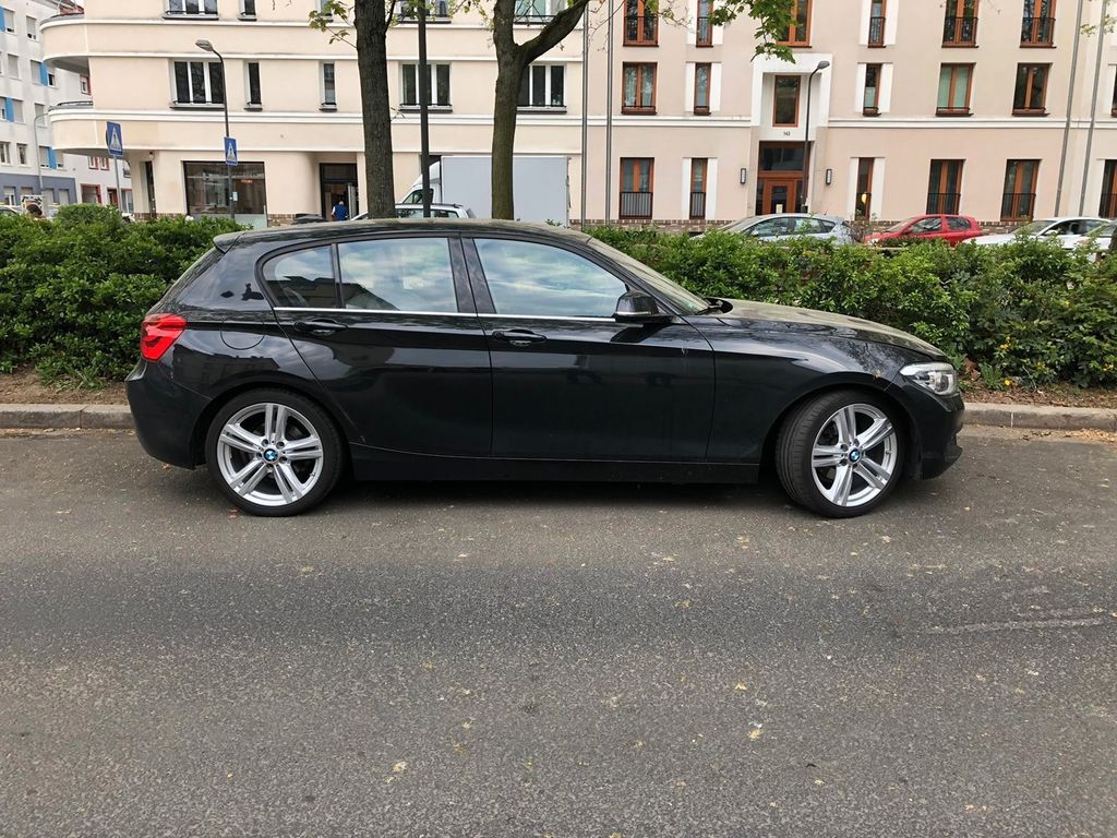 Image of BMW 118
