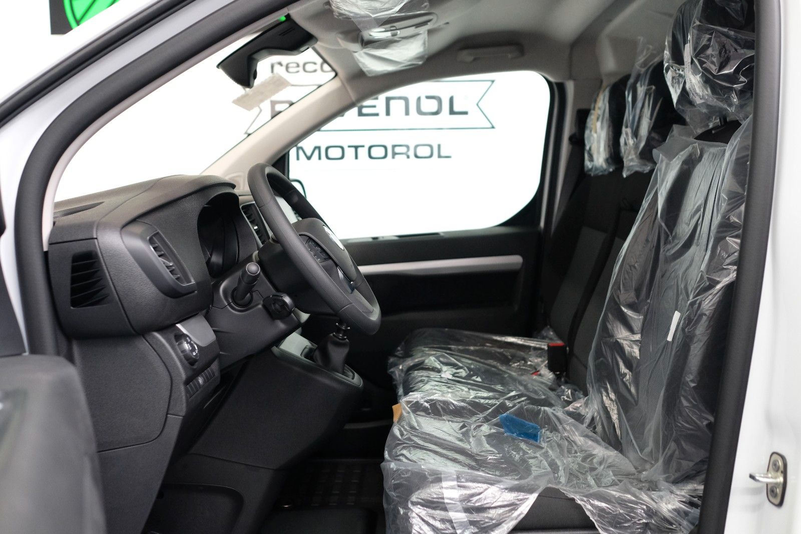 Fahrzeugabbildung Fiat Scudo L1SX  1,5 120 KLIMA ++ NAVI ++ KAMERA