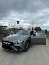 Mercedes-Benz Mercedes Benz A250e AMG Junge Sterne Garantie - Mercedes-Benz A 250 in Frankfurt (Main)