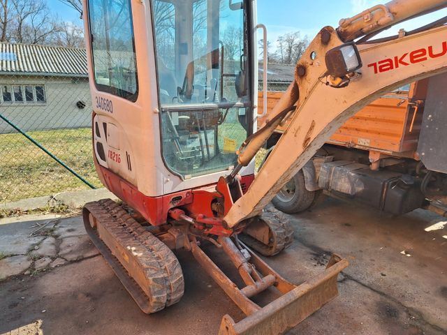 Takeuchi TB 216