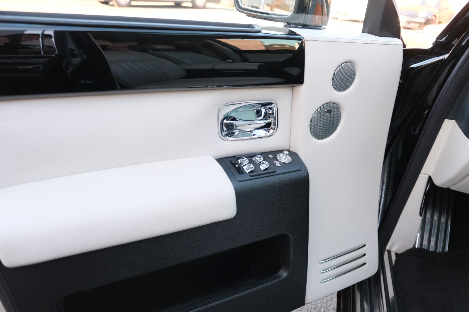 Fahrzeugabbildung Rolls-Royce Phantom in begehrtester+schönster Konfiguration