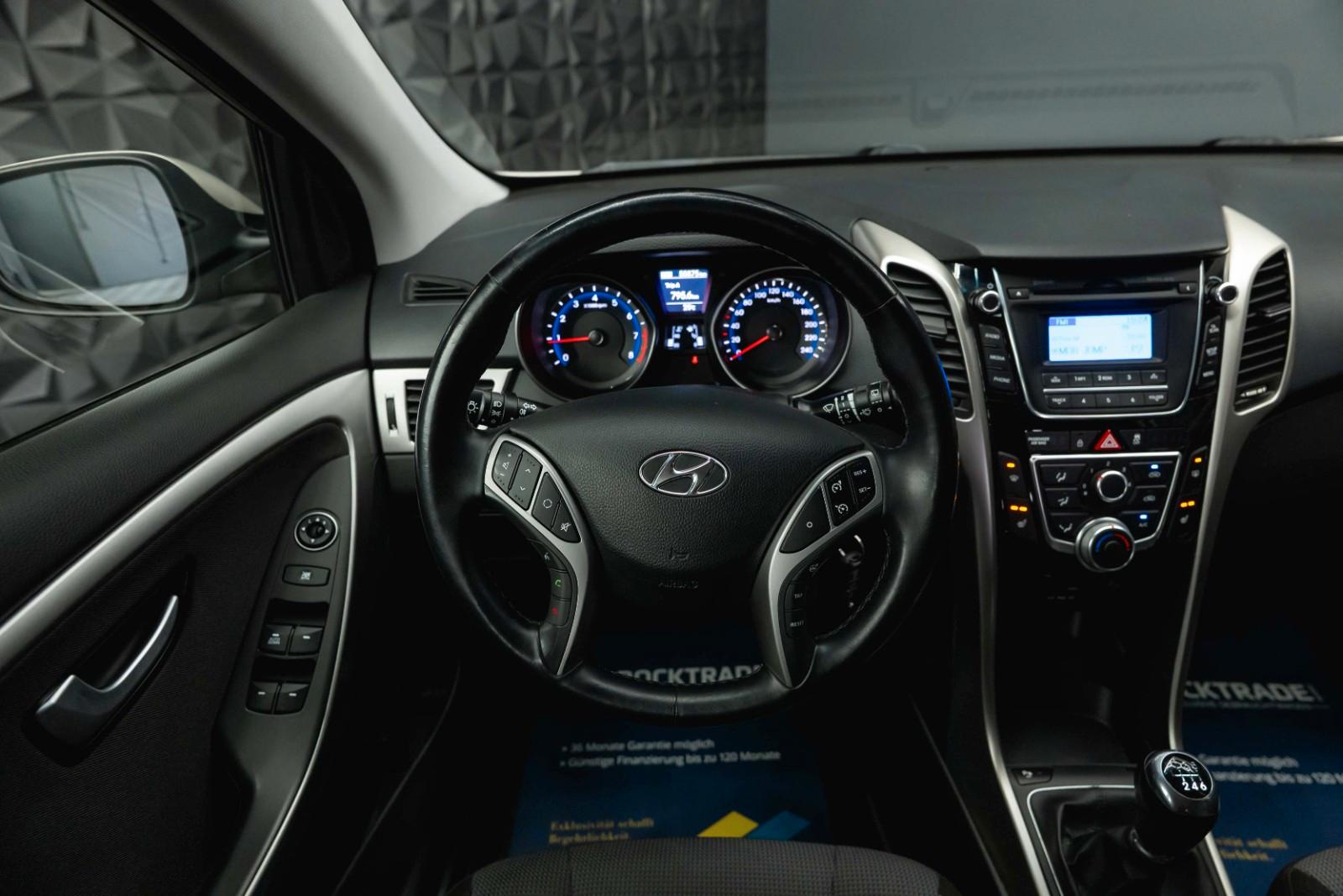 Hyundai i30 cw blue Trend | 1.Hand | LED | AHK | LHZ