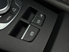 AUDI A3 Cabrio Virtual Xenon Windschott Scheckh.
