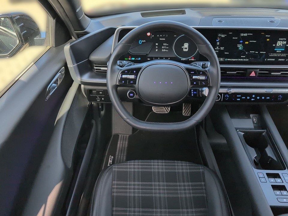 Fahrzeugabbildung Hyundai IONIQ 6 77kWh 4WD FIRST EDITION !GARANTIE-03/31!