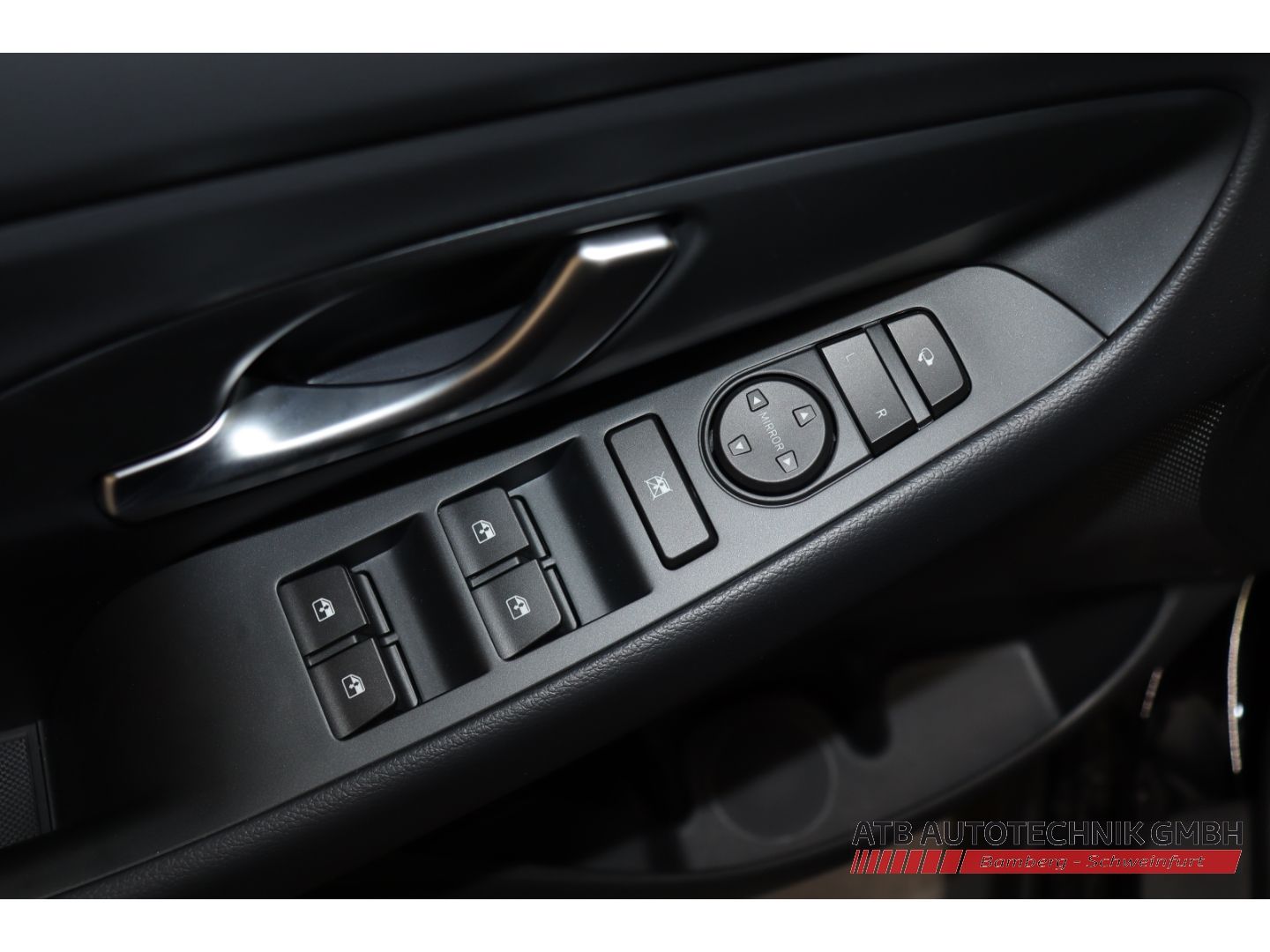 Fahrzeugabbildung Hyundai i30 N Line MY26 N-Line 1.6 T-GDi 150PS 7-DCT 2WD
