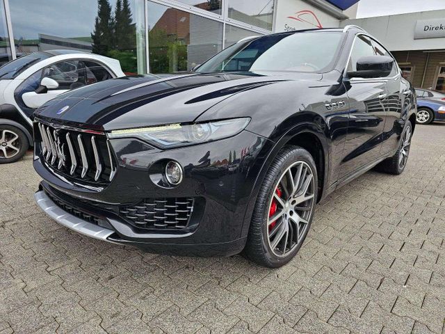 Maserati Levante S Q4*CARBON*KLAPPE*PANO*NAVI*CARPLAY