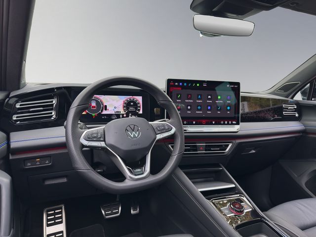 Tiguan 2.0 TDI R-Line 4Motion DSG HUD PANO 360°
