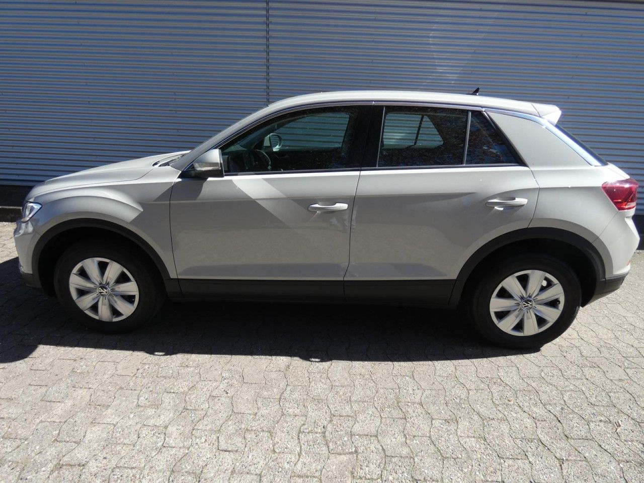 Volkswagen T-Roc 2.0 TDI LED AHK SHZ App-Connet Klima foto 10