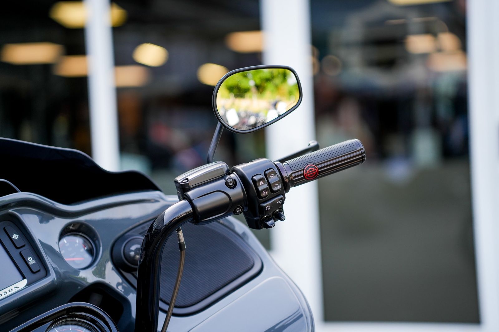 Fahrzeugabbildung Harley-Davidson FLTRXSE CVO Road Glide - JEKILL & HYDE -